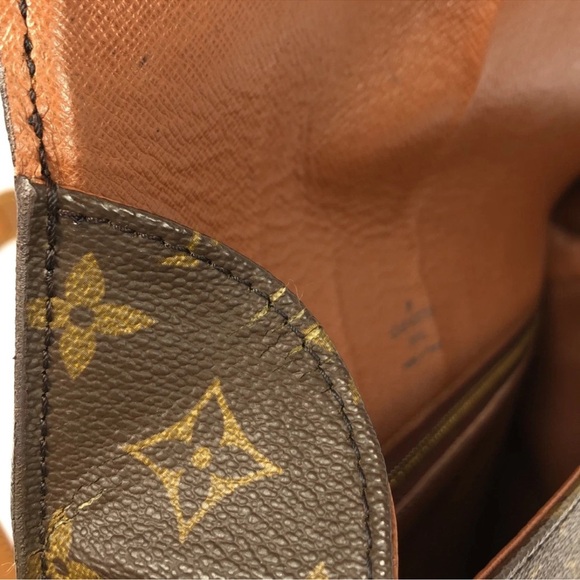 Louis Vuitton Saint Cloud GM - Picture 9 of 9